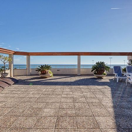Ferienwohnung Vistas Al Mar. Gran Terraza Calella Exterior foto